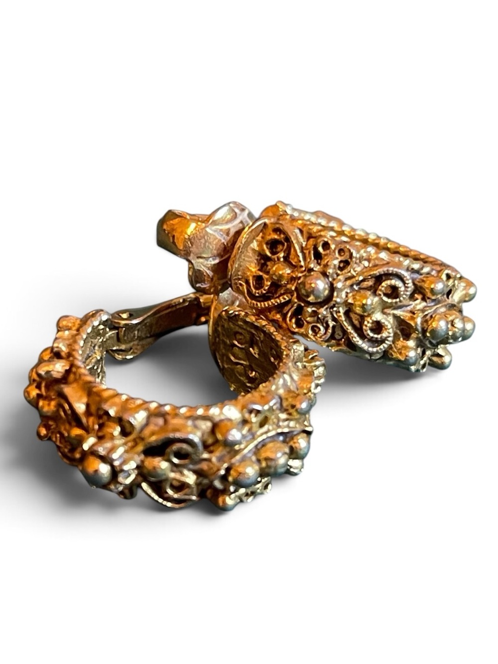 Vintage Florenza Ornate Scrollwork Gold-Tone Hoop Clip On Earrings